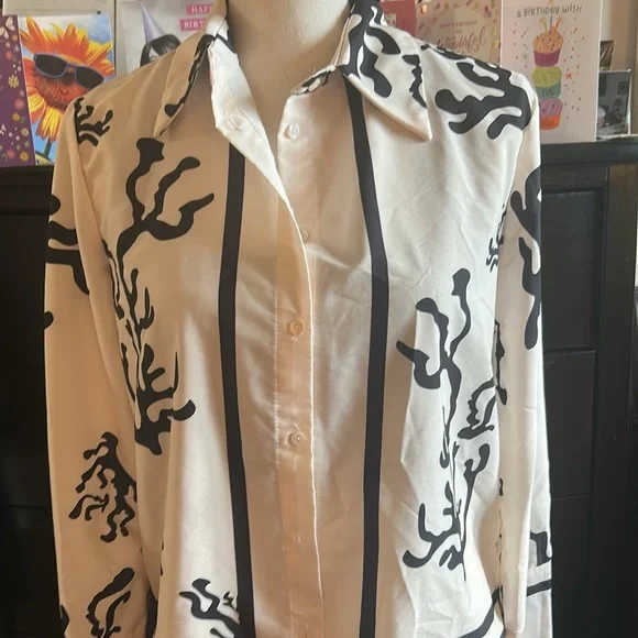 🔥NWOT Coral reef pant set black and cream. Size small p2p 20'' - Picture 6 of 9